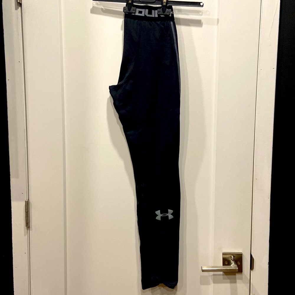 Size Small (possibly) youth Under Armour tights